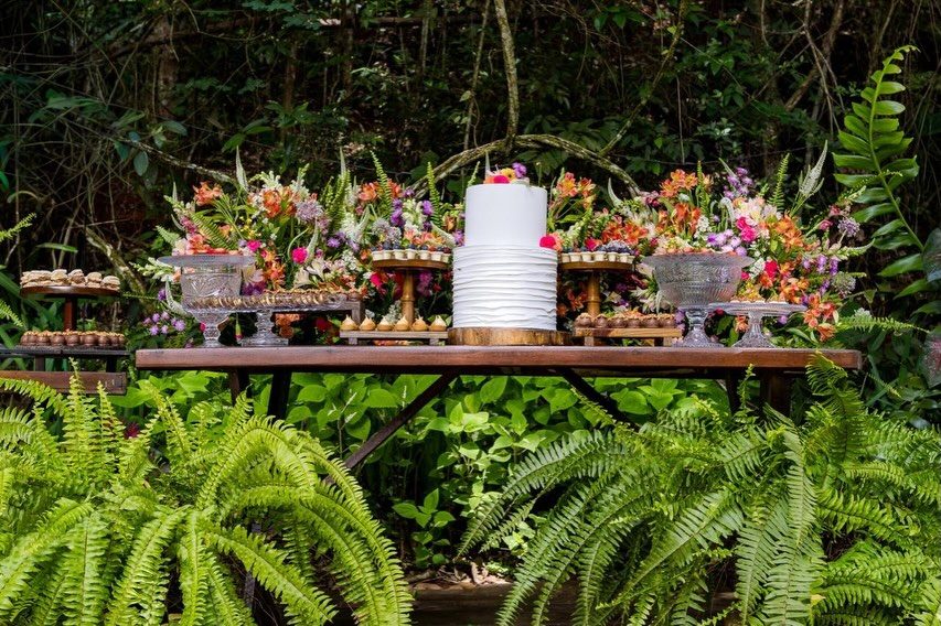Ambientação floral produzida para o evento